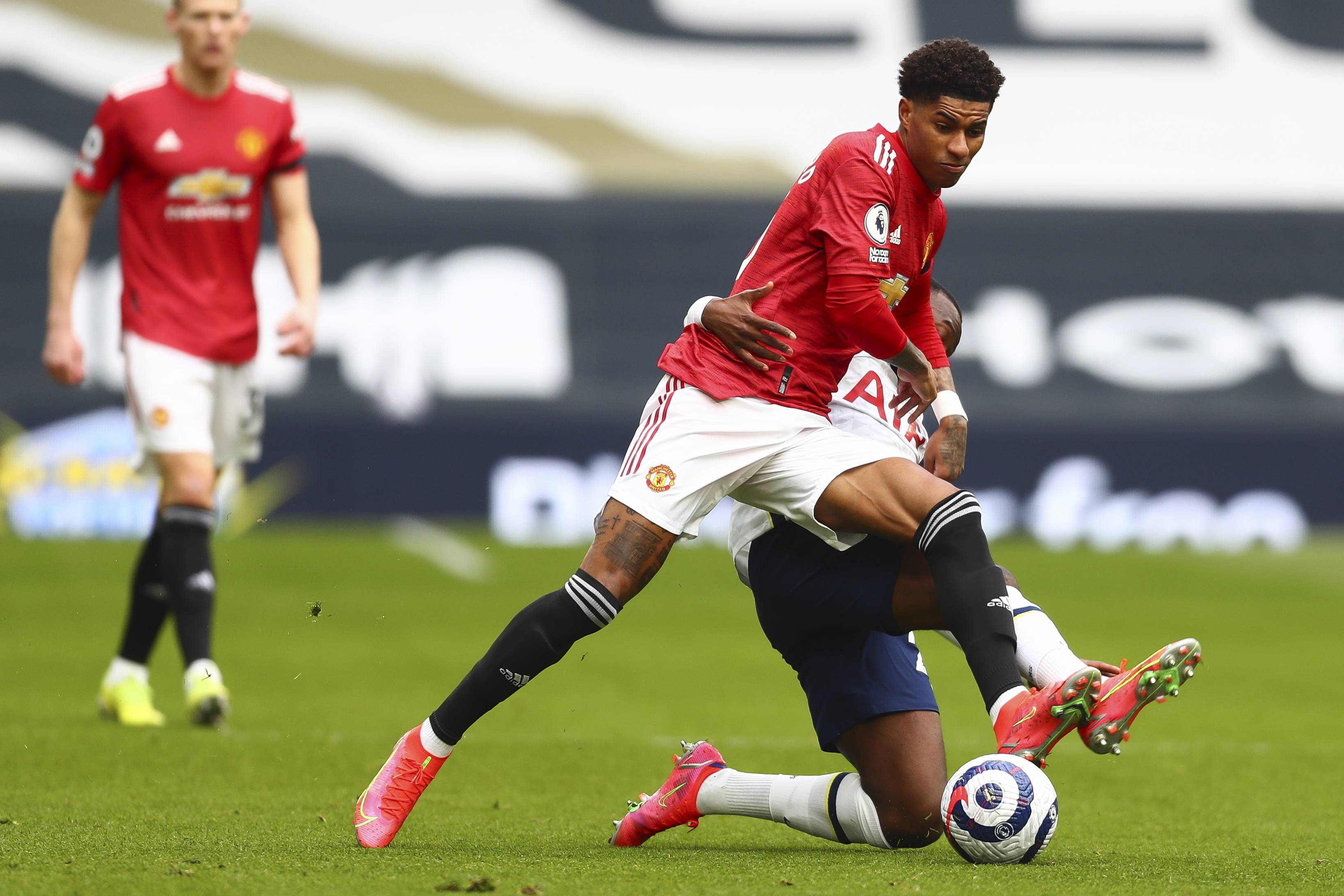 保持冷静和 保持冷静和