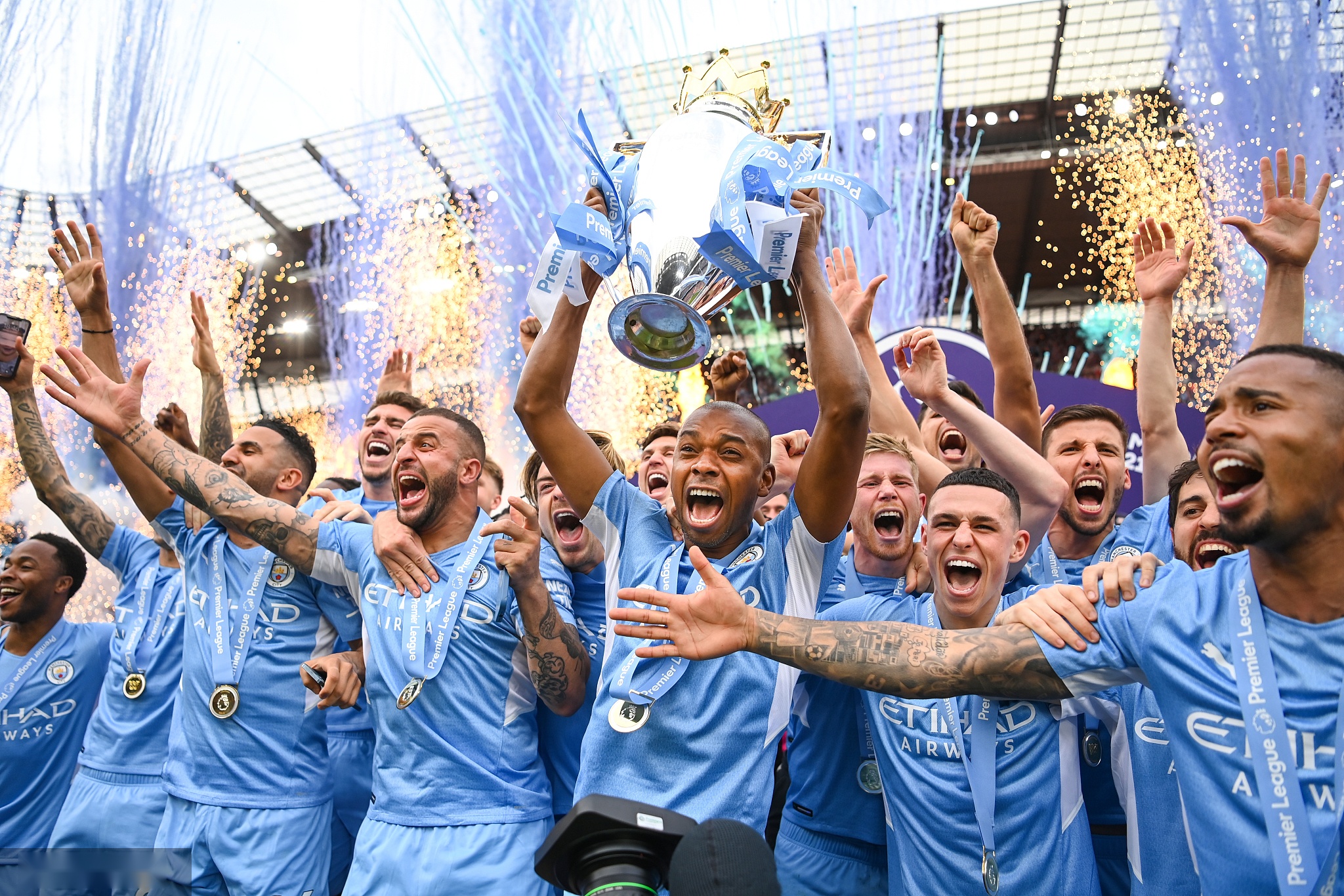 但显得有些 但显得有些